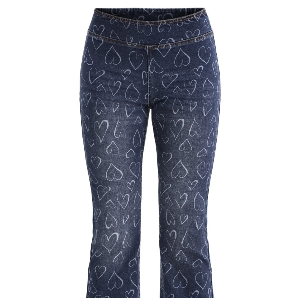 No Boundaries Women’s Pull-On Bootcut Jeans
